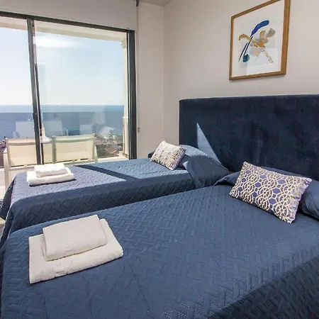 Blue B5-403 Manilva